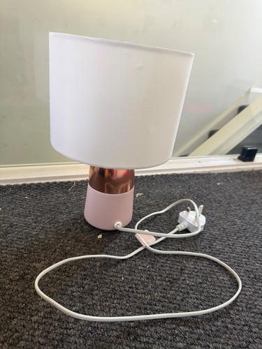 Lamp shades for table - table,