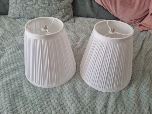 Pair white lamp - of,